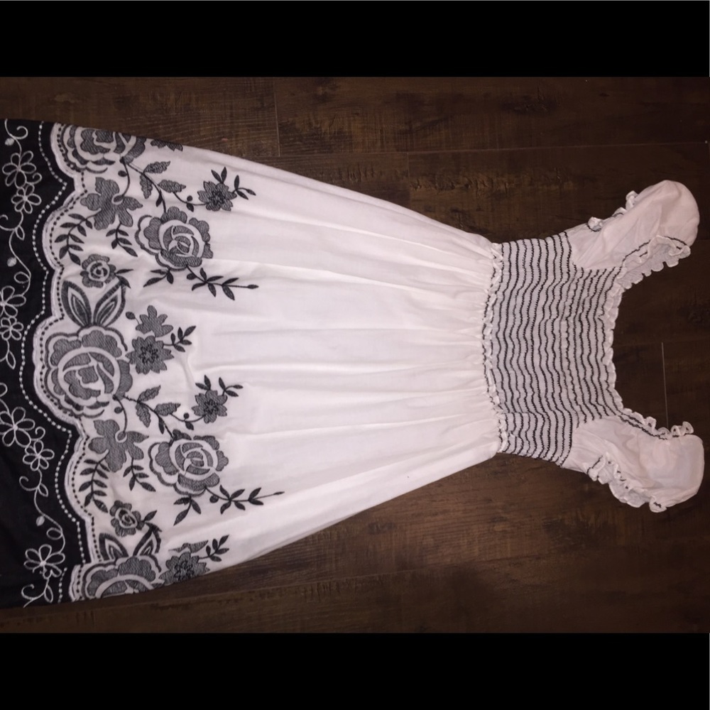 Beautiful Formal Black Flowered Dress!